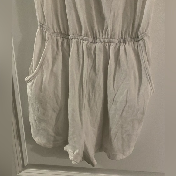 SOLD!! PINK VS White Chinched waist Hip Pockets Swim Coverup Romper M - Picture 13 of 16